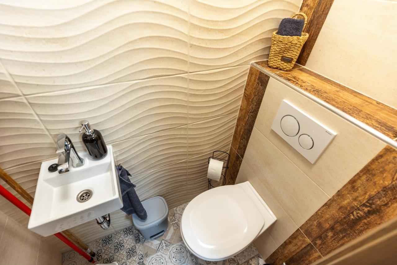 Riverside Luxury บูดาเปสต์ ภายนอก รูปภาพ